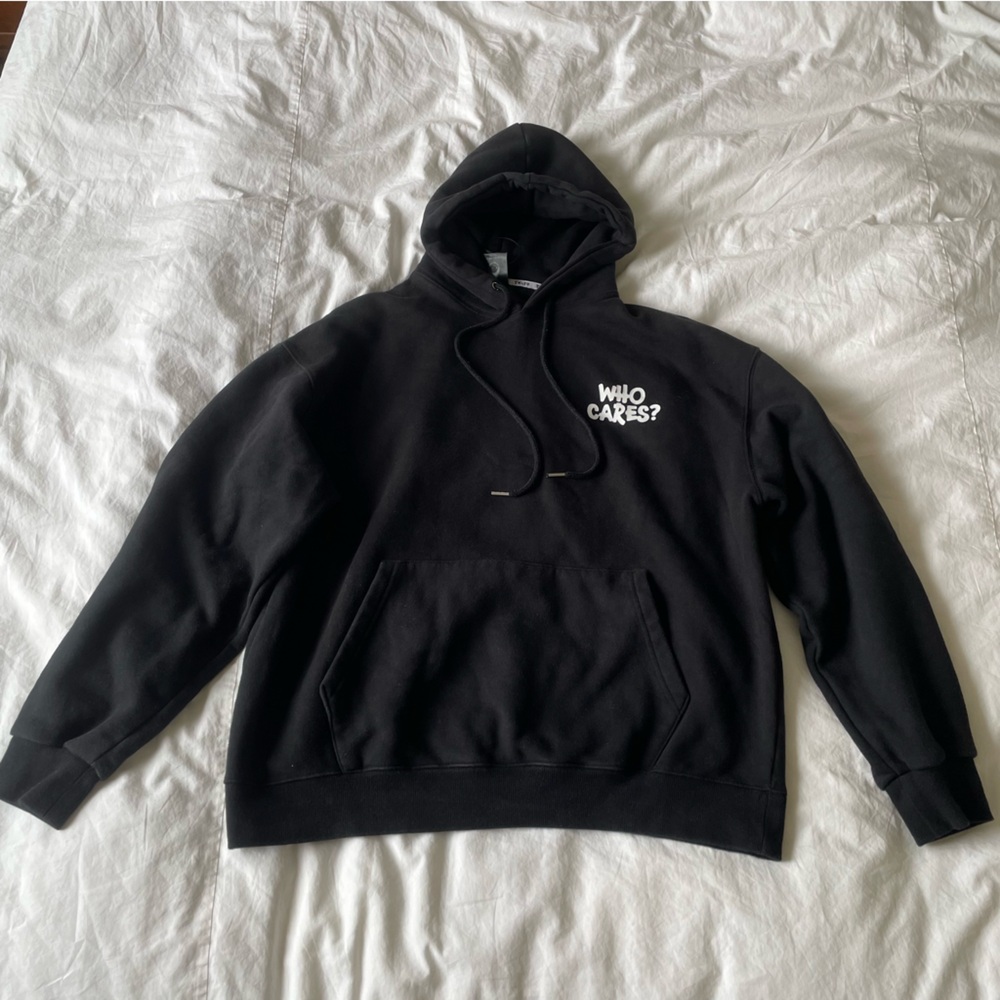 Korean Indie Brand Graphic Streetwear "Who Cares?" Black Hoodie